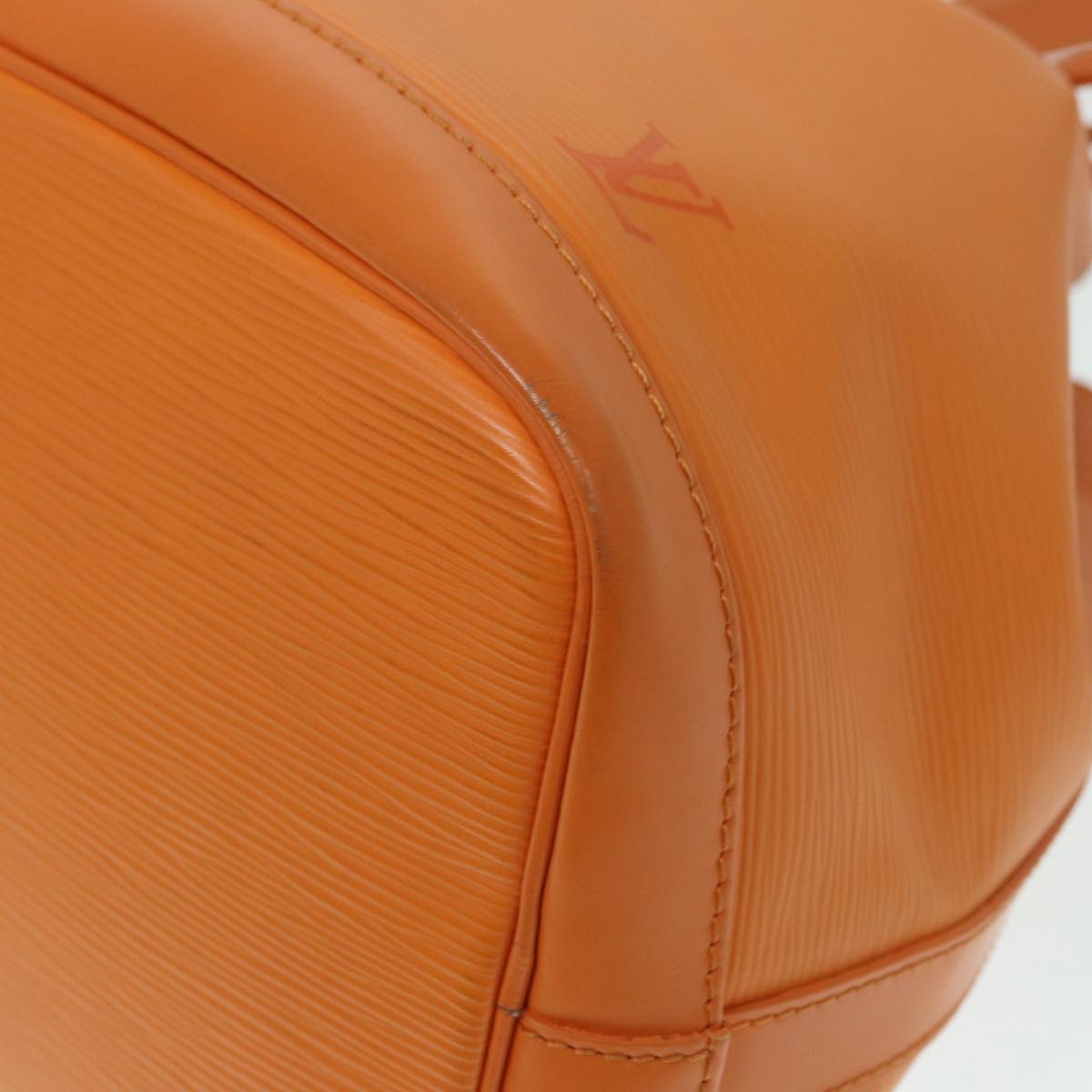 Louis Vuitton Noé Orange Leather Shoulder Bag