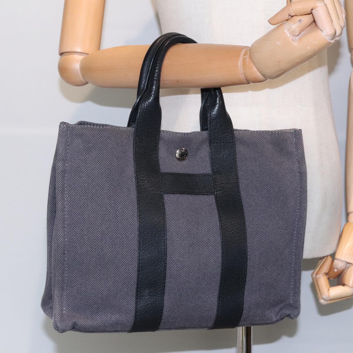 Hermès Arne Grey Canvas Hand Bag