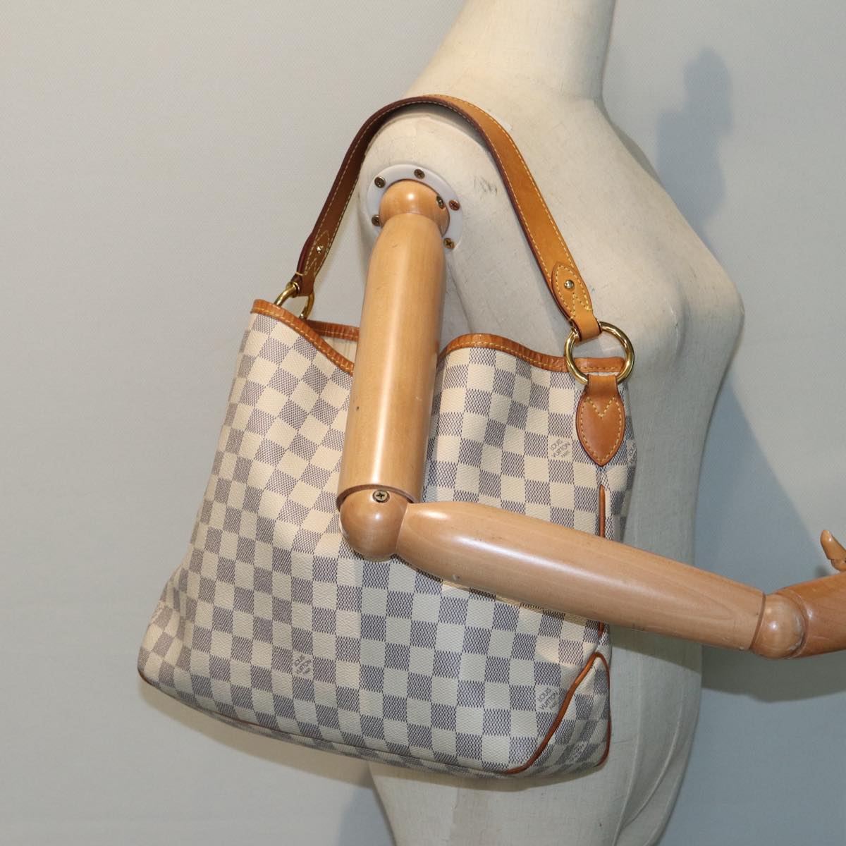 Louis Vuitton Delightful Grey Canvas Shoulder Bag