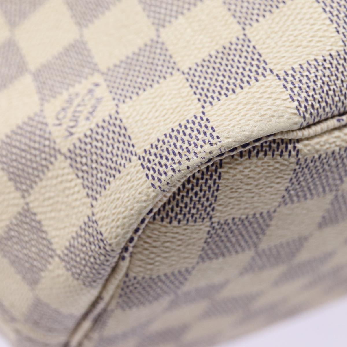 Louis Vuitton Neverfull MM White Canvas Tote Bag