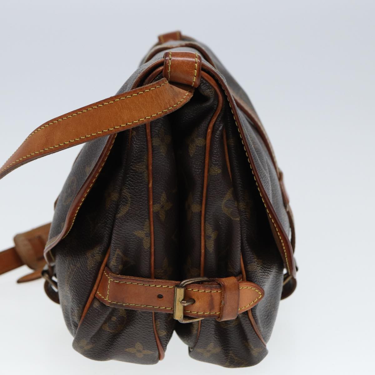 Louis Vuitton Saumur Brown Canvas Shoulder Bag