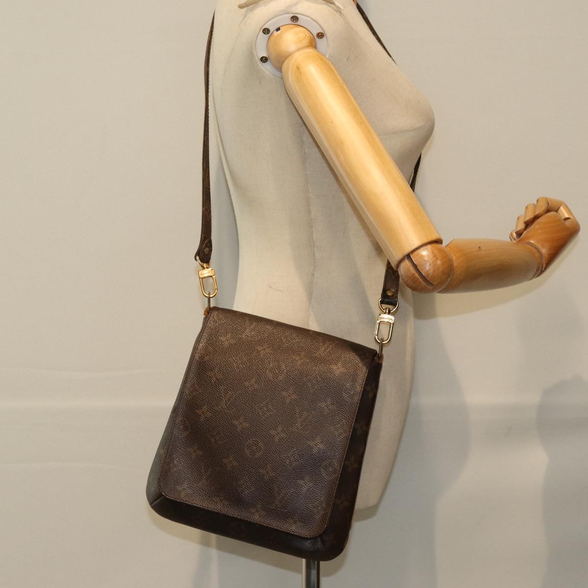 Louis Vuitton Musette Salsa Brown Canvas Shoulder Bag