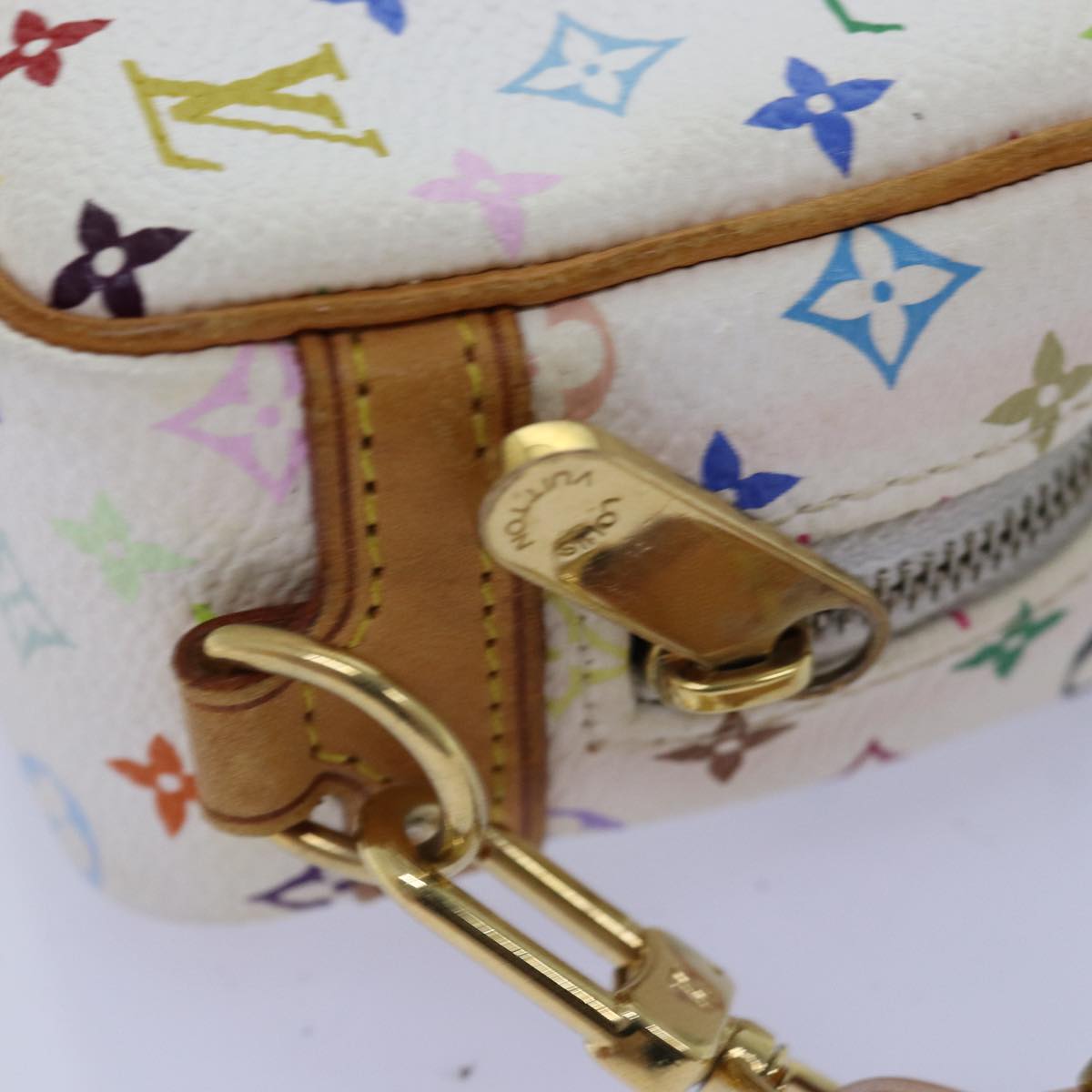 Louis Vuitton Wapiti White Canvas Clutch Bag