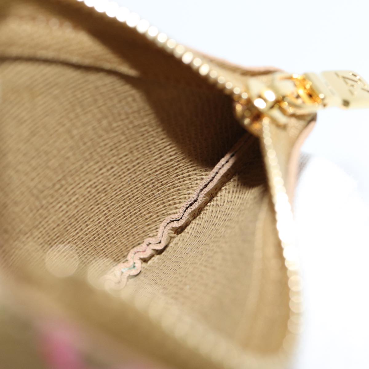 Louis Vuitton Bucket Beige Canvas Shoulder Bag