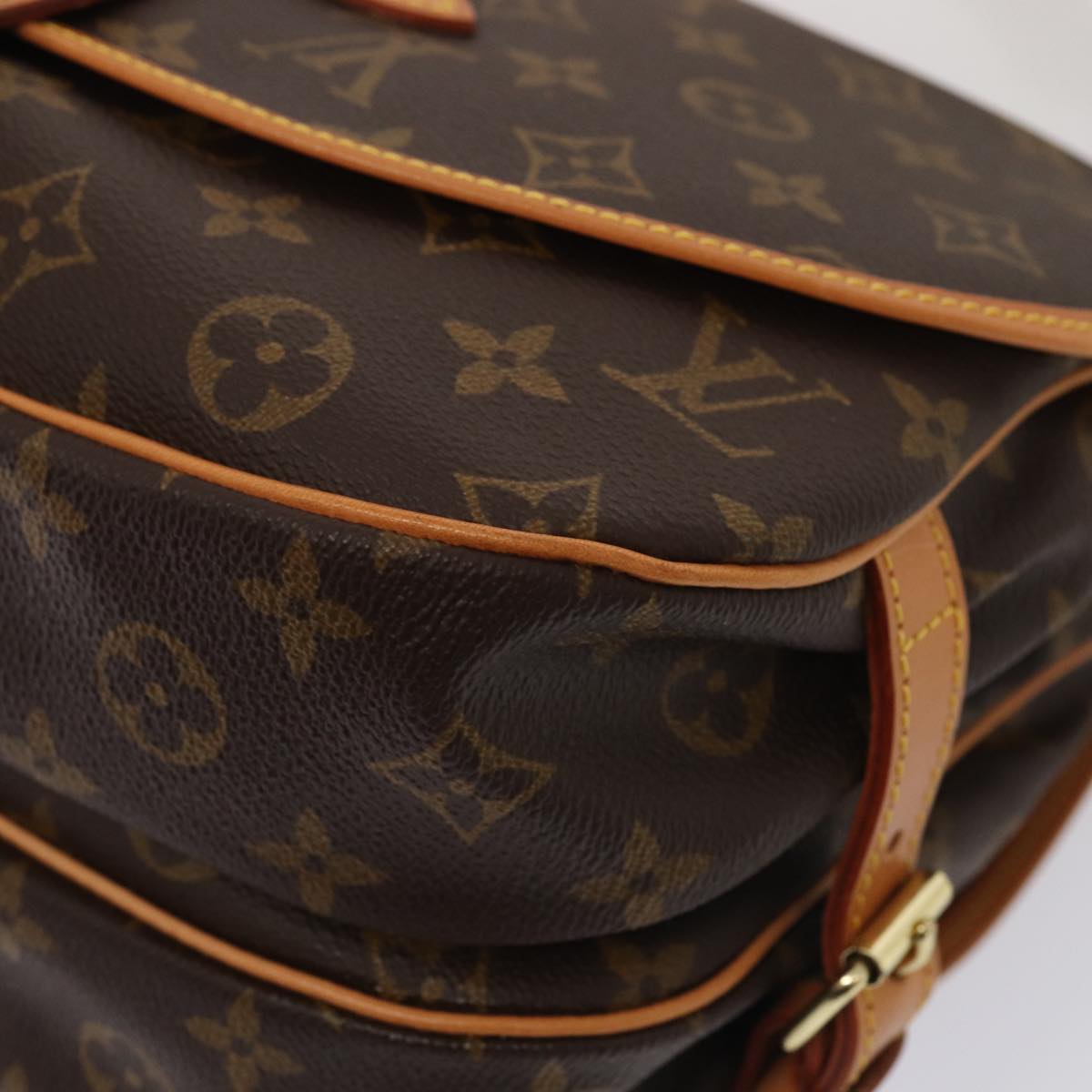 Louis Vuitton Saumur Brown Canvas Shoulder Bag