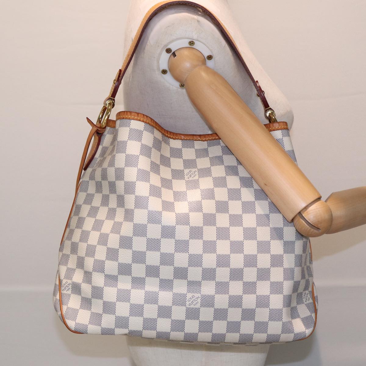 Louis Vuitton Delightful White Canvas Shoulder Bag