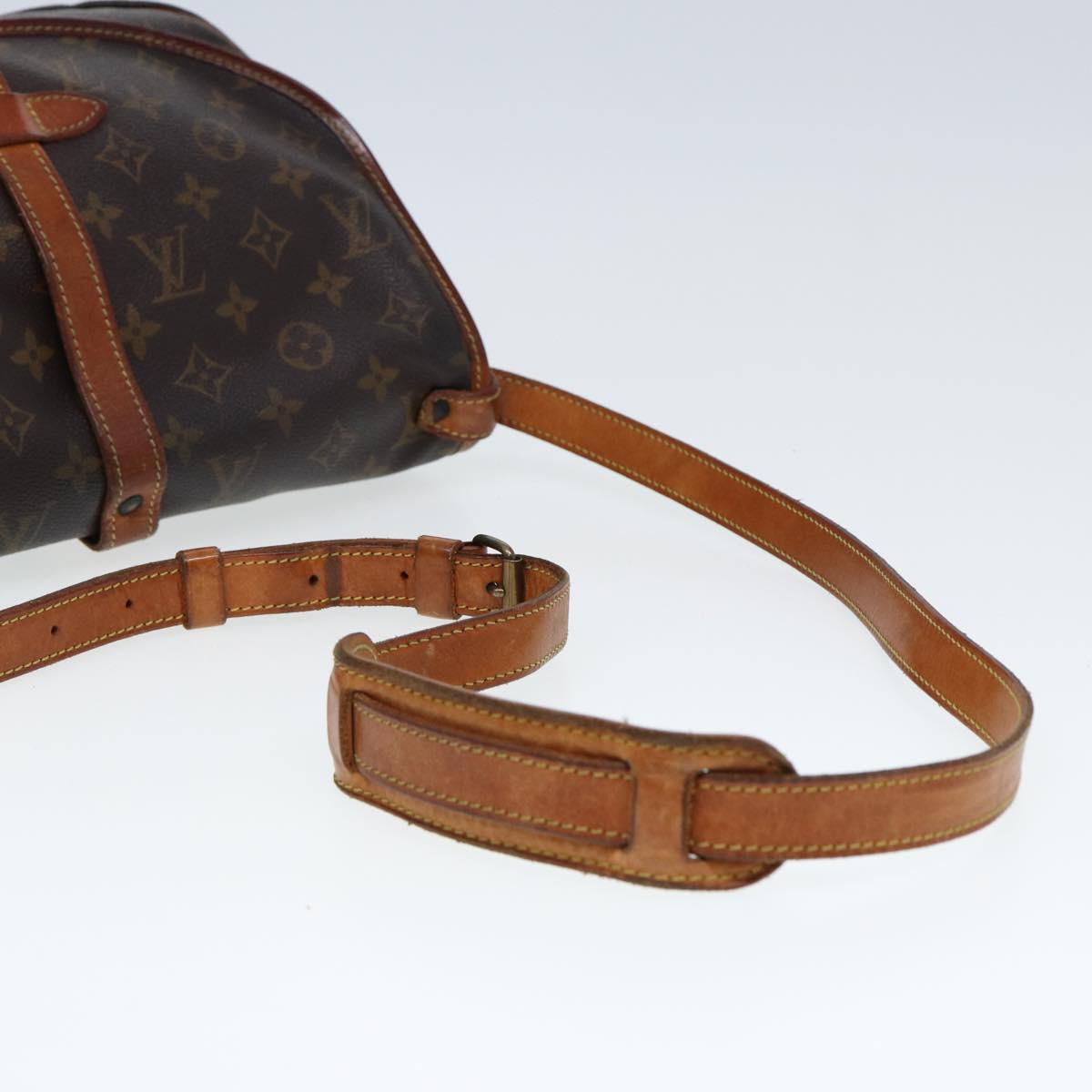 Louis Vuitton Saumur Brown Canvas Shoulder Bag