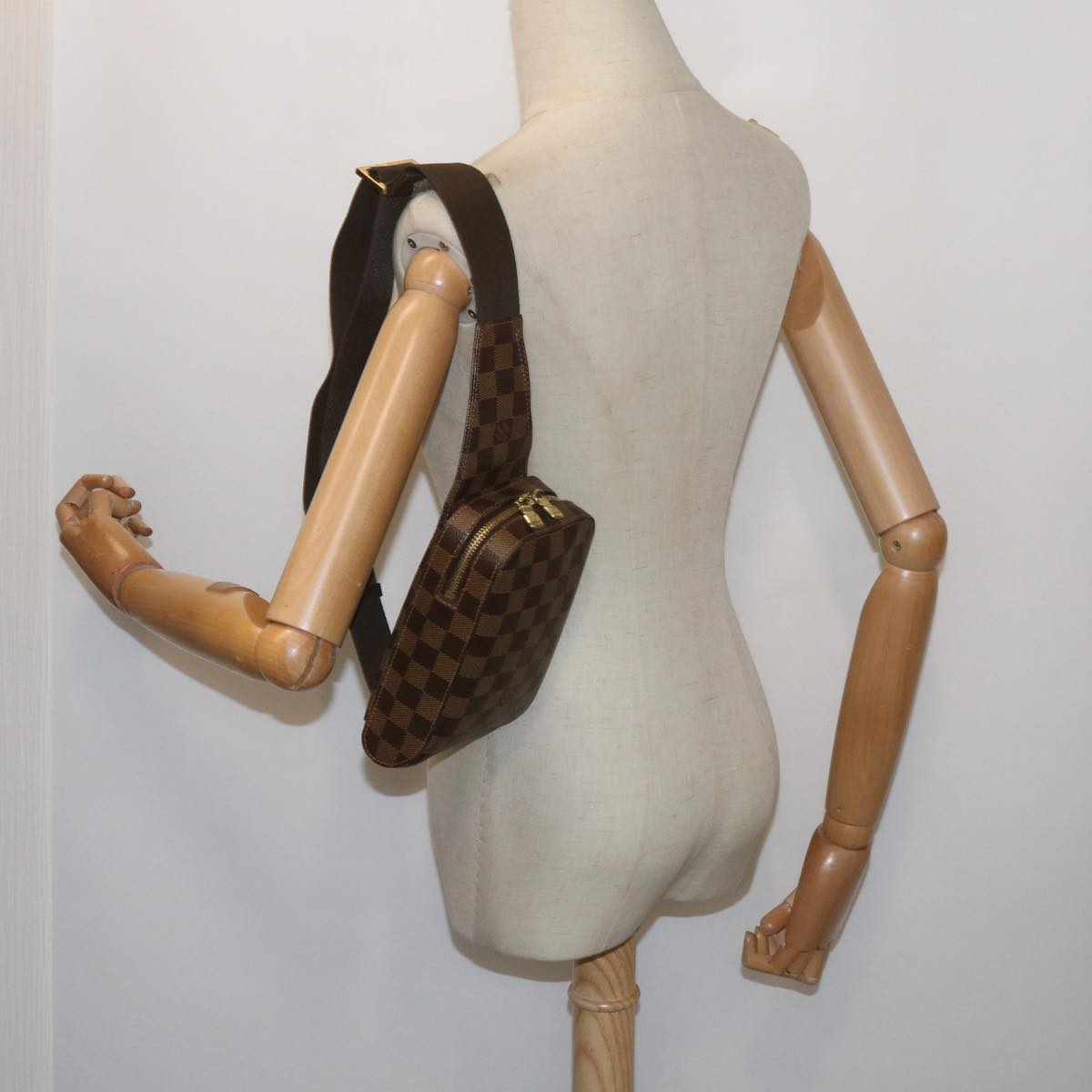 Louis Vuitton Geronimos Brown Canvas Shoulder Bag