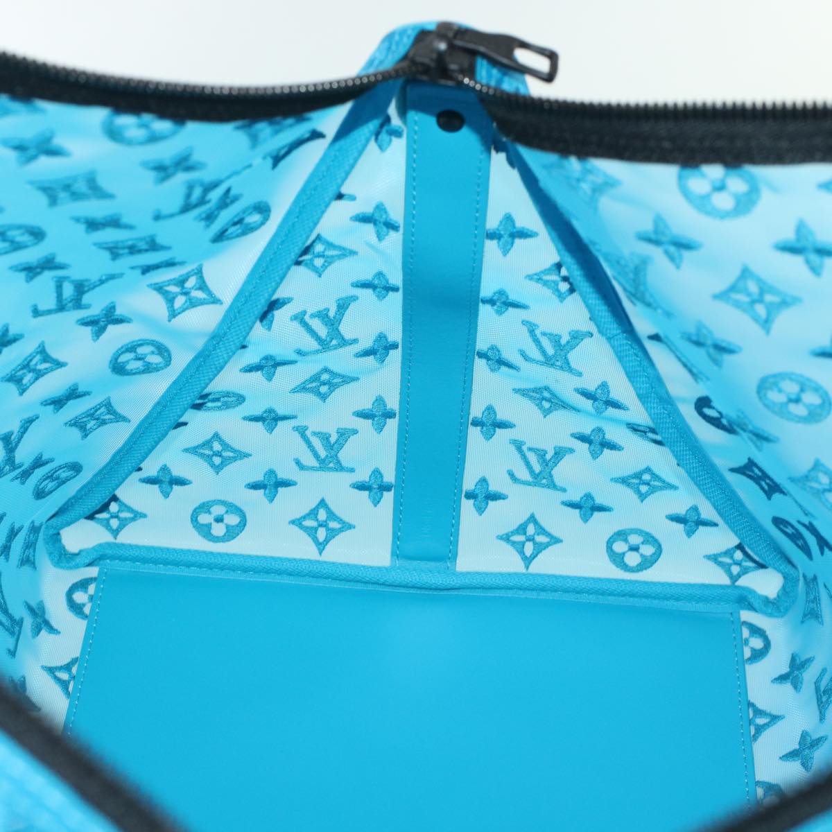 Louis Vuitton Keepall Bandouliere 50 Blue Synthetic Travel Bag