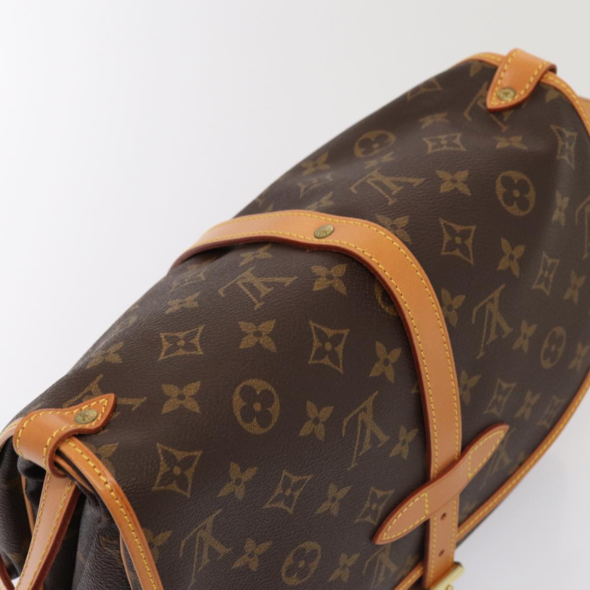 Louis Vuitton Saumur Brown Canvas Shoulder Bag