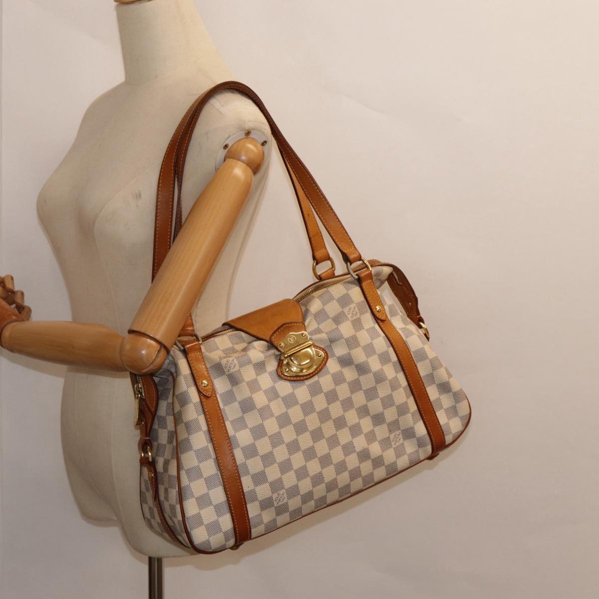 Louis Vuitton Stresa White Canvas Shoulder Bag