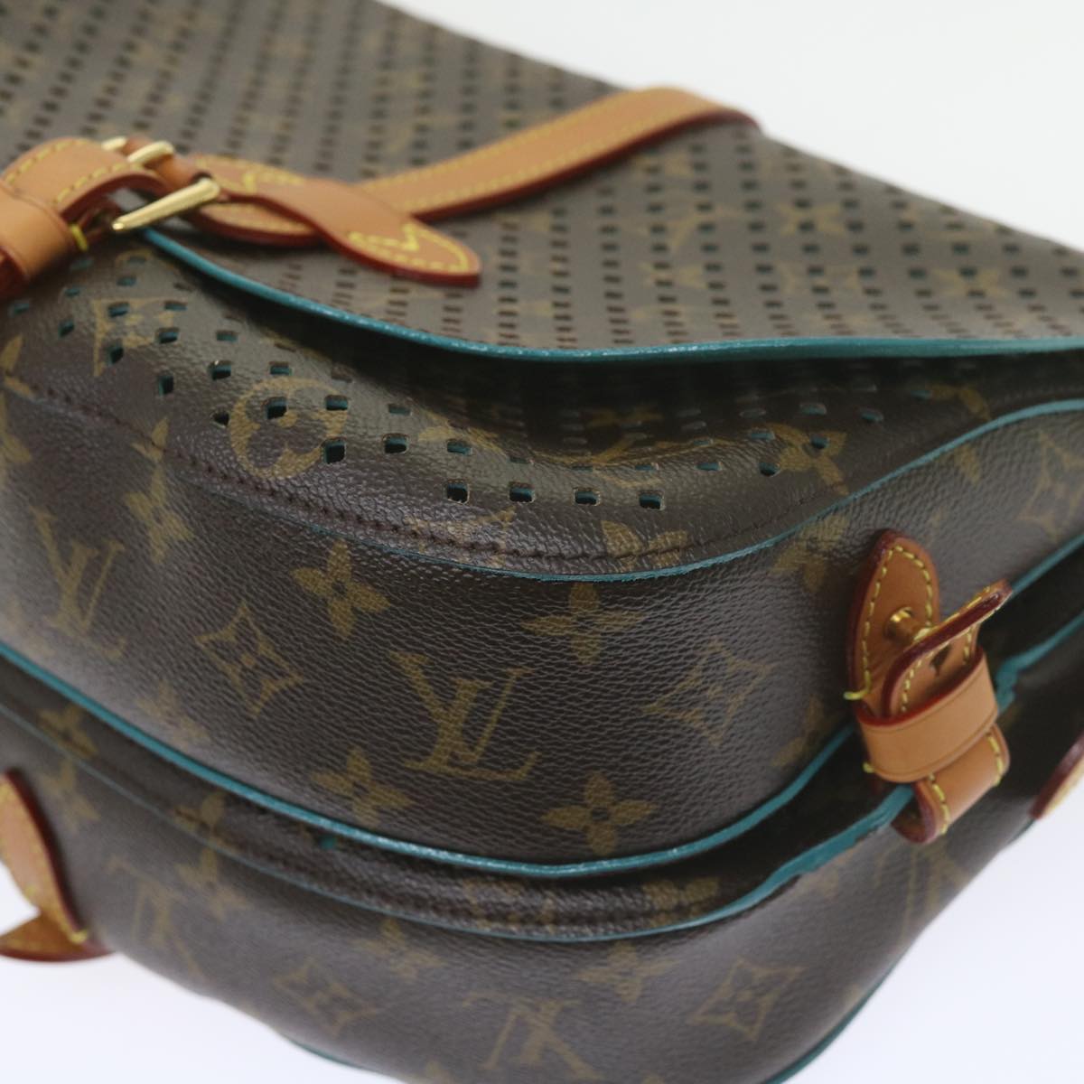 Louis Vuitton Saumur Brown Canvas Shoulder Bag