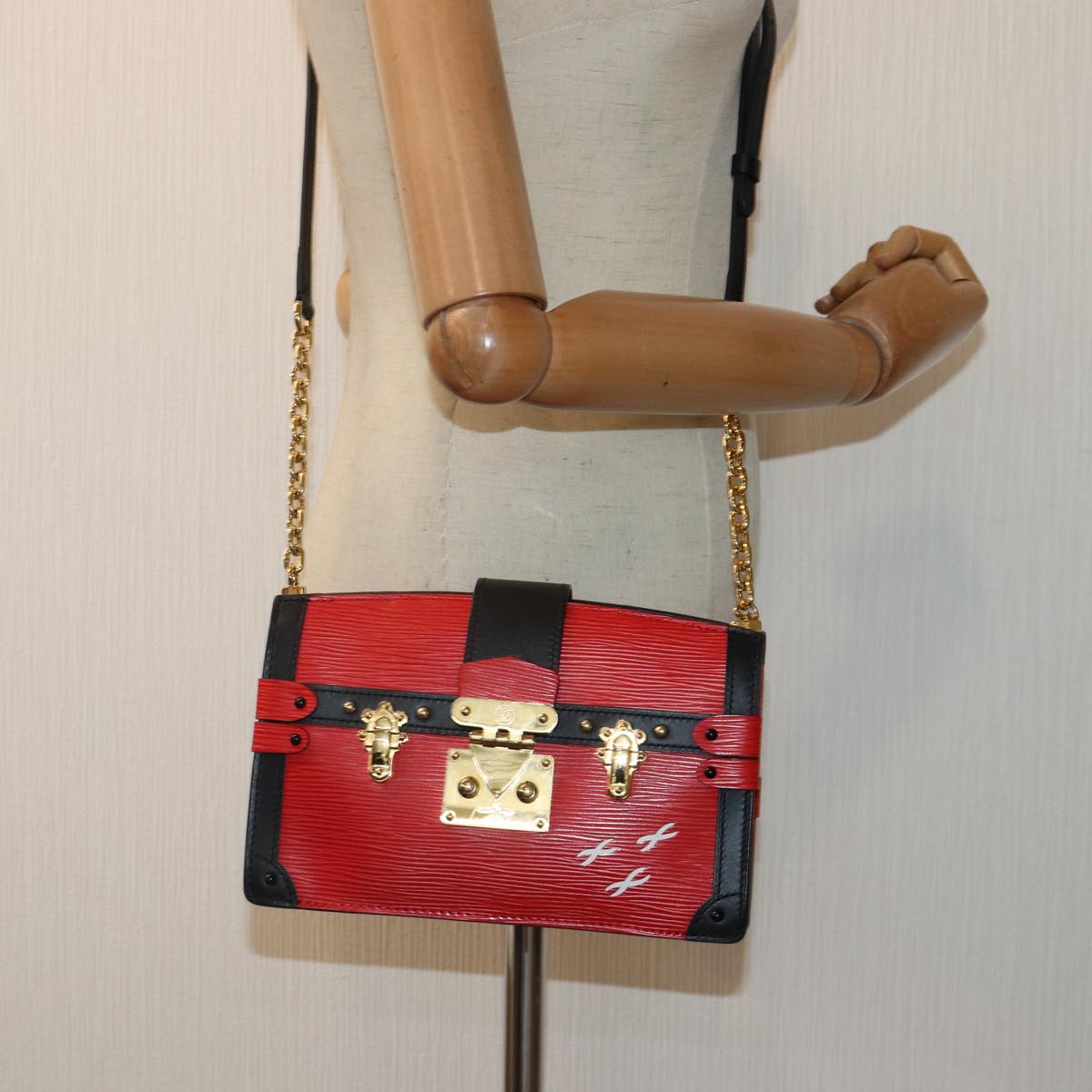 Louis Vuitton Trunk Red Leather Shoulder Bag