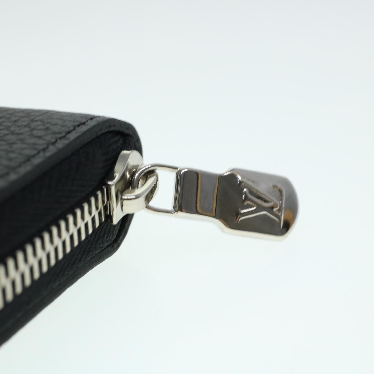 Louis Vuitton Zippy Wallet Vertical Black Leather Wallet Accessories