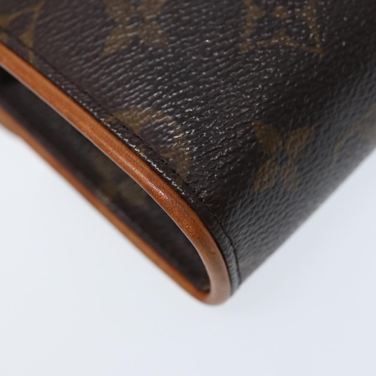 Louis Vuitton Florentine Brown Canvas Clutch Bag