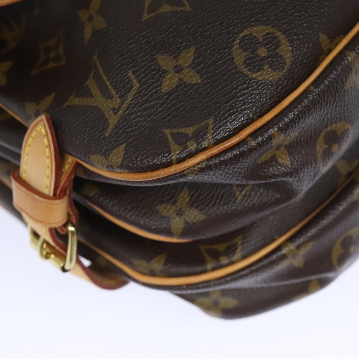 Louis Vuitton Saumur 30 Black Canvas Shoulder Bag