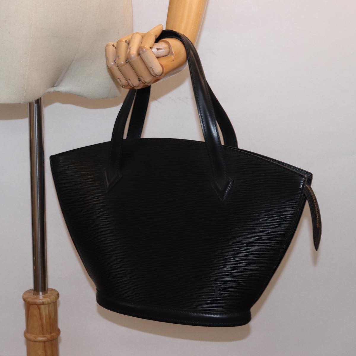 Louis Vuitton Saint Jacques Black Leather Hand Bag