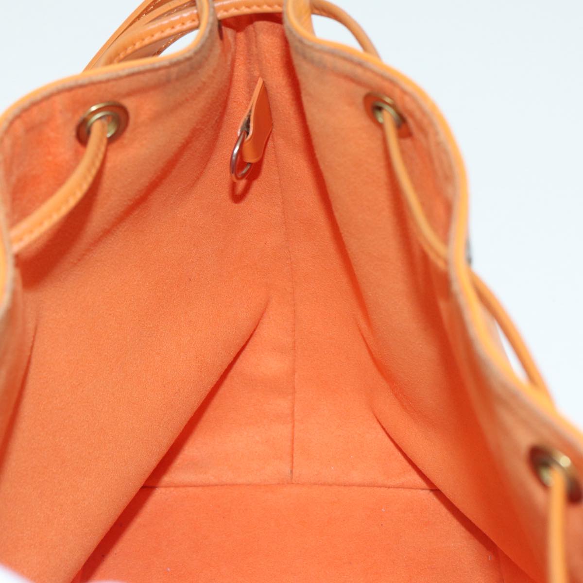 Louis Vuitton Noé Orange Leather Shoulder Bag