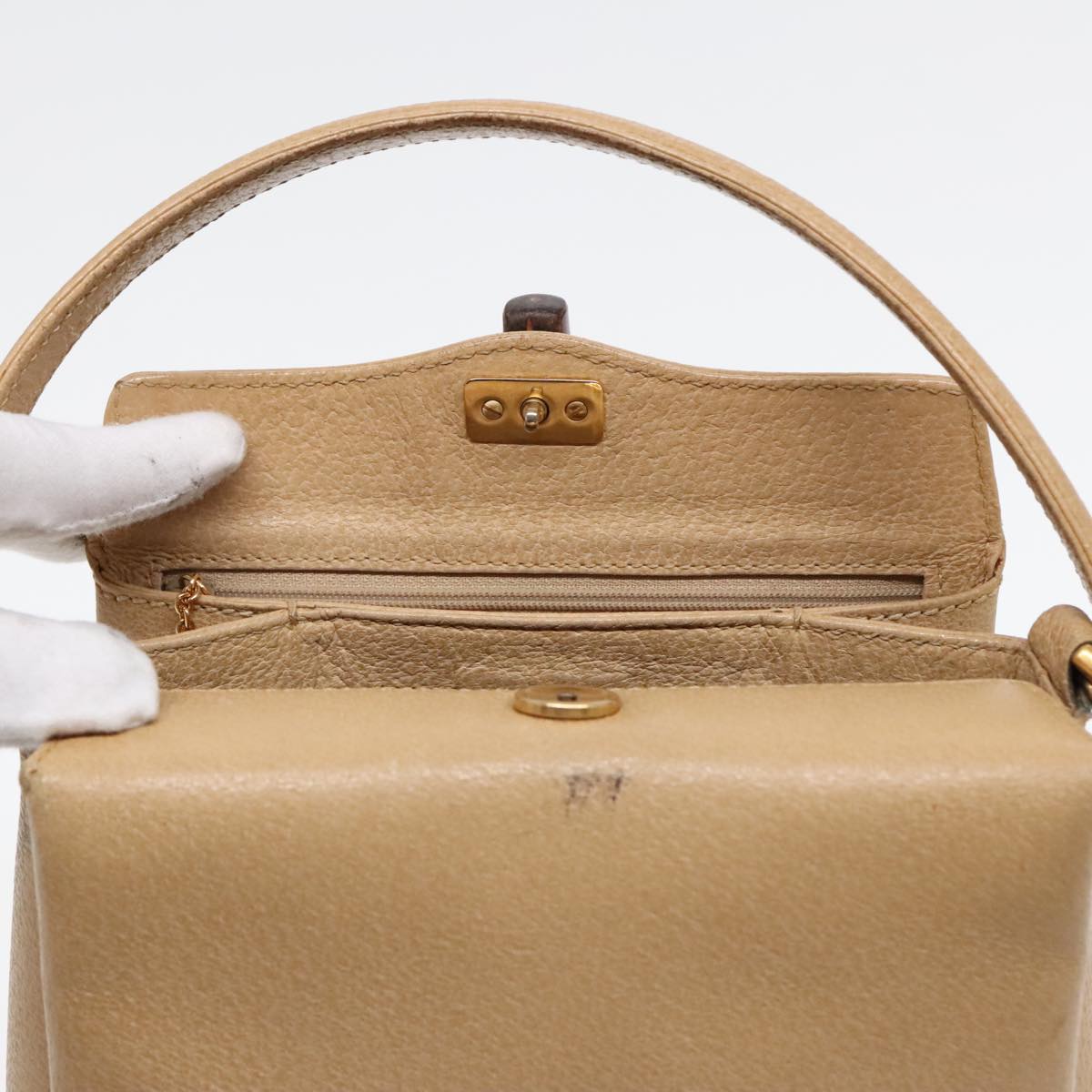 Gucci Bamboo Beige Leather Hand Bag