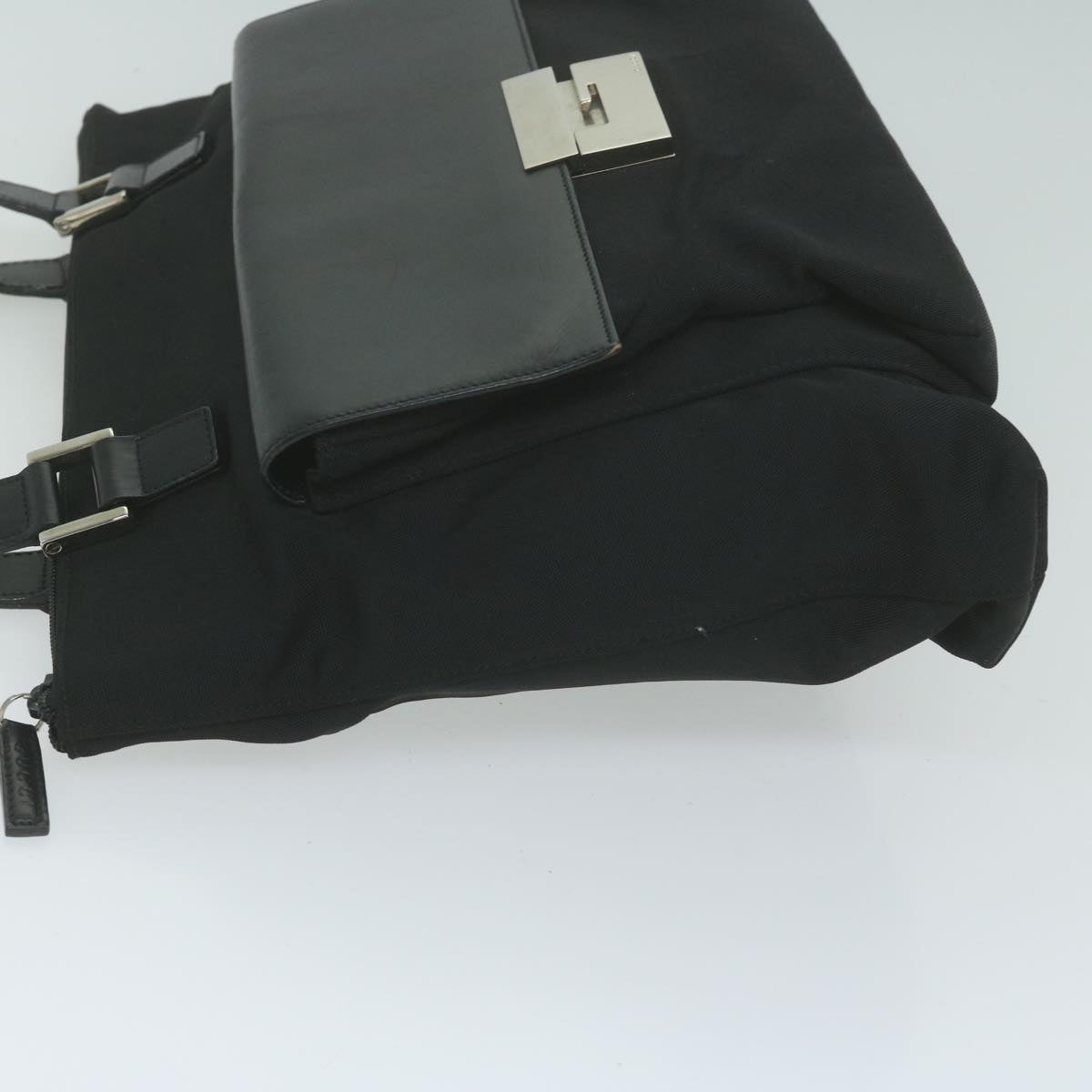 Gucci -- Black Synthetic Shoulder Bag