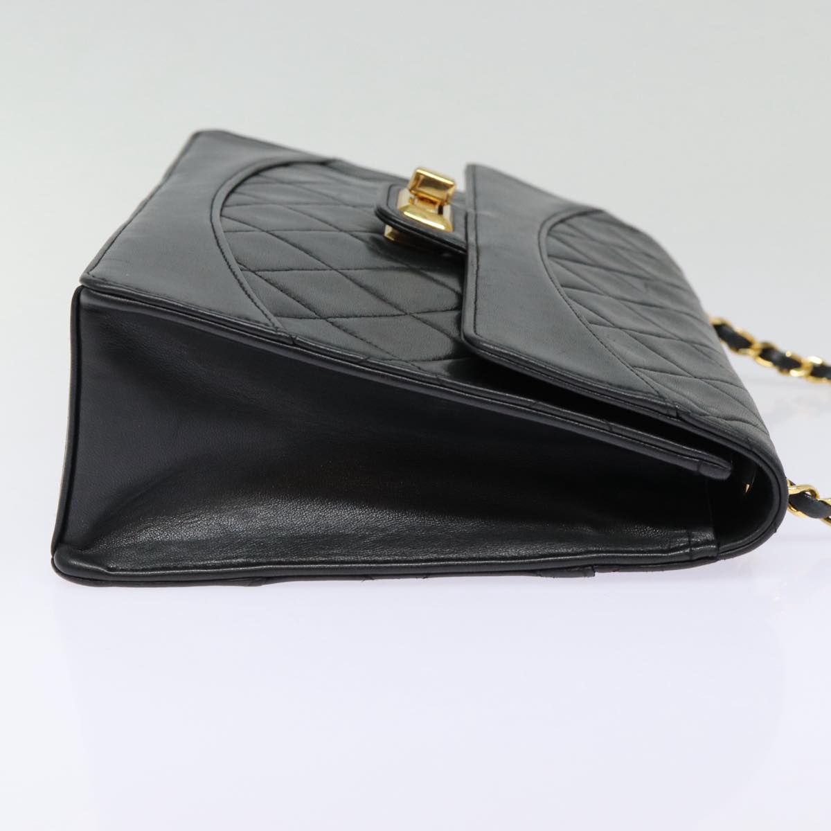 Chanel Single flap Black Leather Shoulder Bag