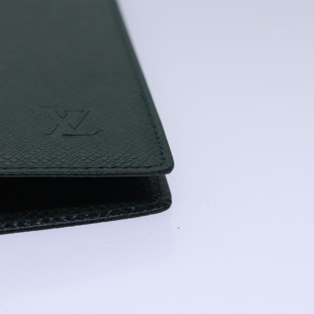 Louis Vuitton Agenda de Poche Green Leather Wallet Accessories