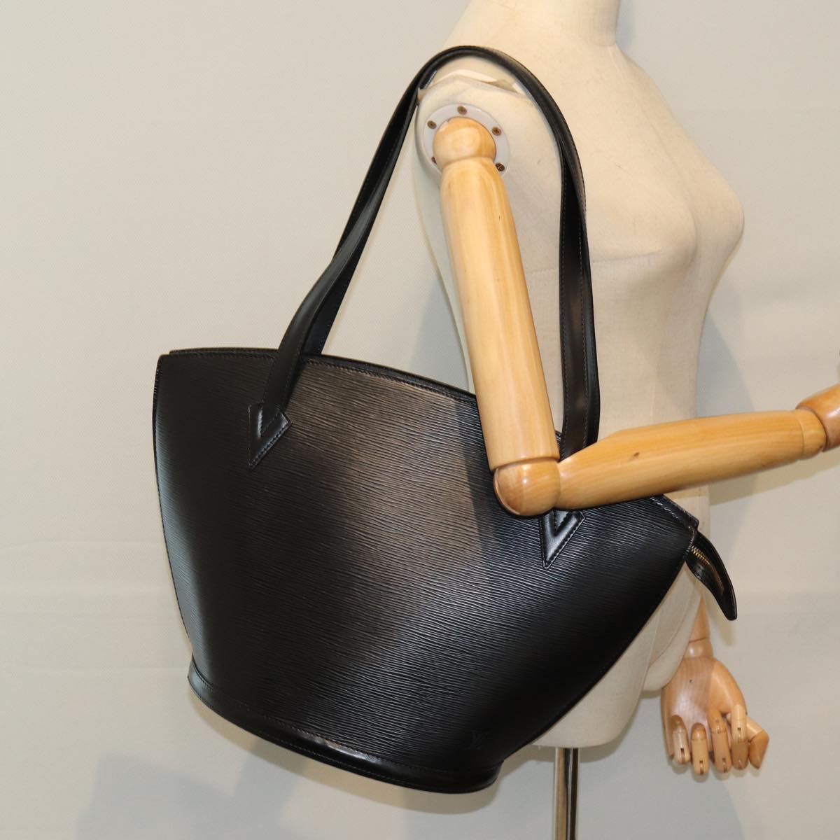 Louis Vuitton Saint Jacques Black Leather Shoulder Bag