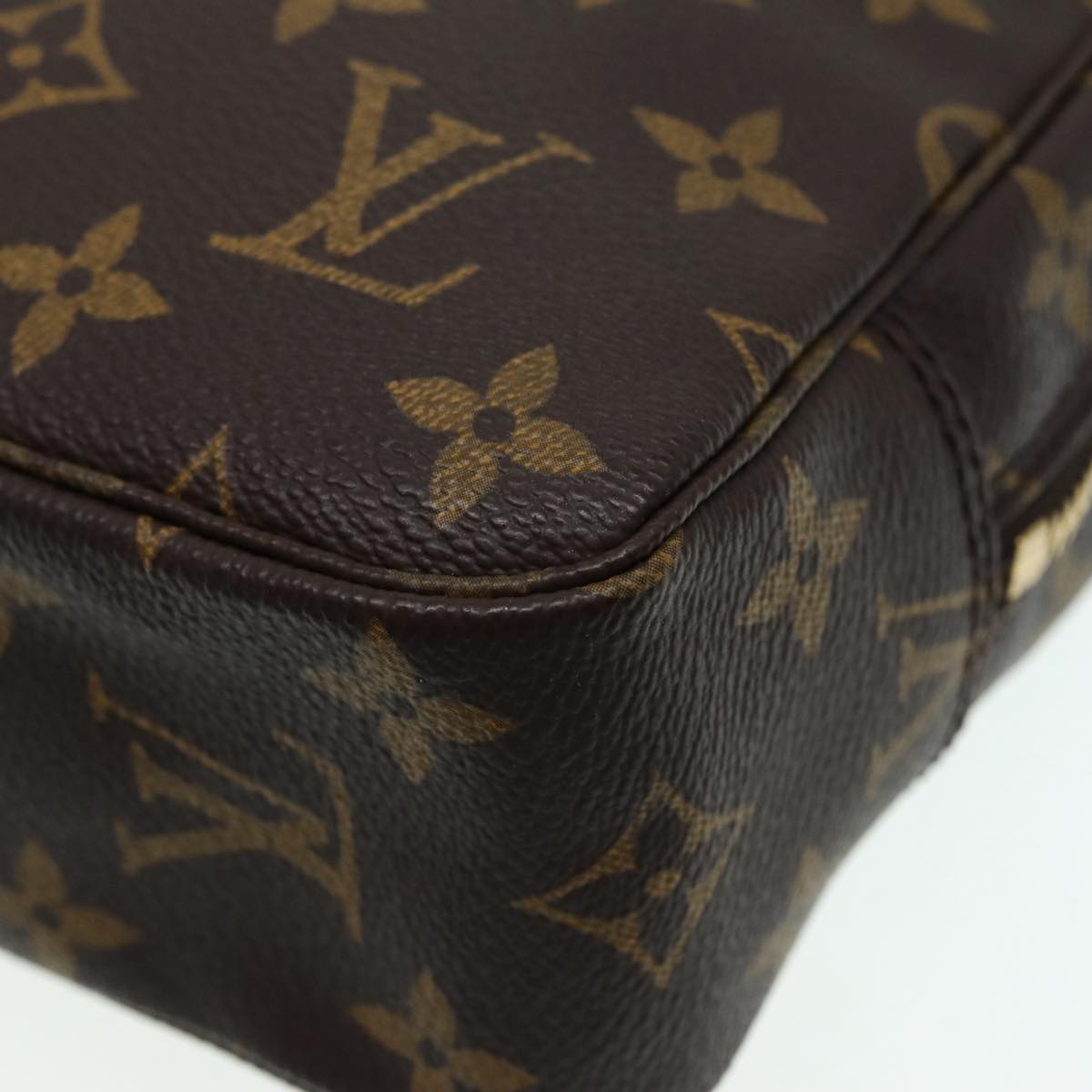 Louis Vuitton Truth Toilette 23 Brown Canvas Clutch Bag