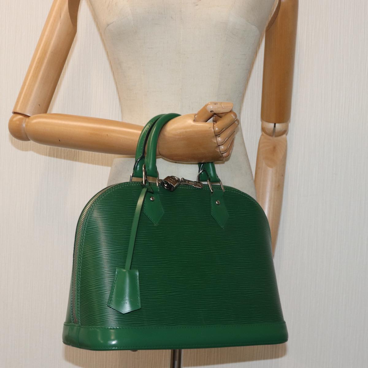 Louis Vuitton Alma Green Calfskin Hand Bag