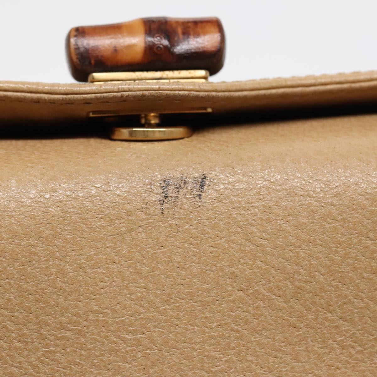 Gucci Bamboo Beige Leather Hand Bag