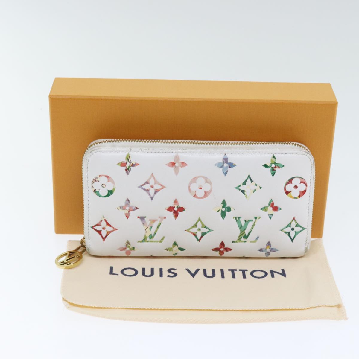 Louis Vuitton Zippy wallet White Leather Wallet Accessories