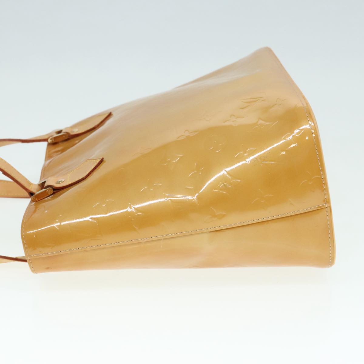 Louis Vuitton Houston Beige Patent Leather Hand Bag