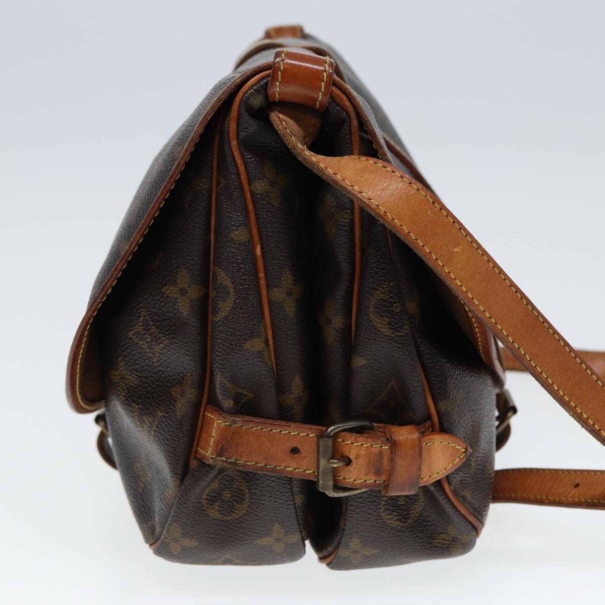 Louis Vuitton Saumur Brown Canvas Shoulder Bag