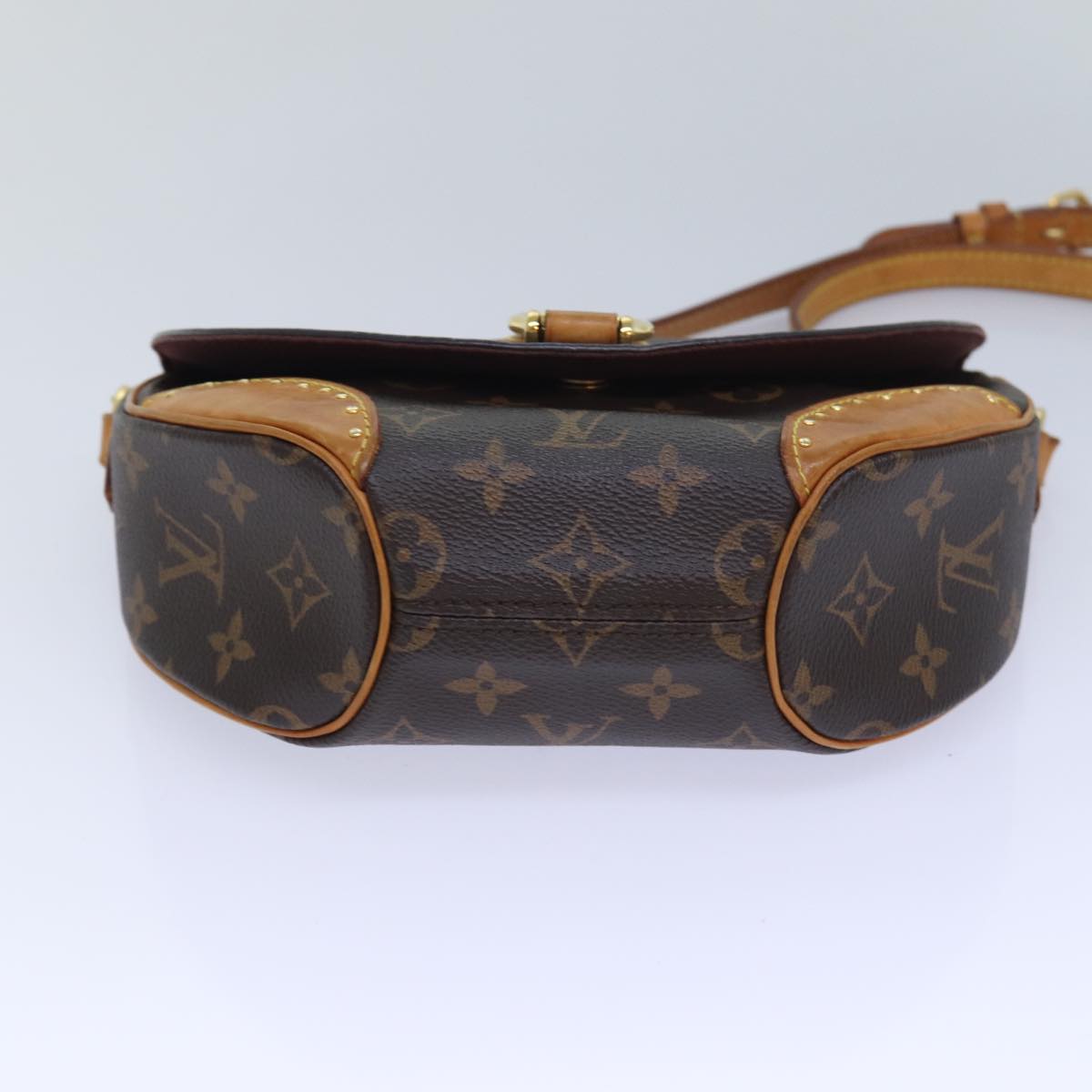 Louis Vuitton Saint Cloud Brown Canvas Shoulder Bag