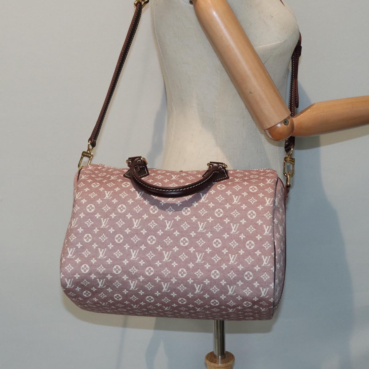 Louis Vuitton Speedy 30 Pink Canvas Hand Bag