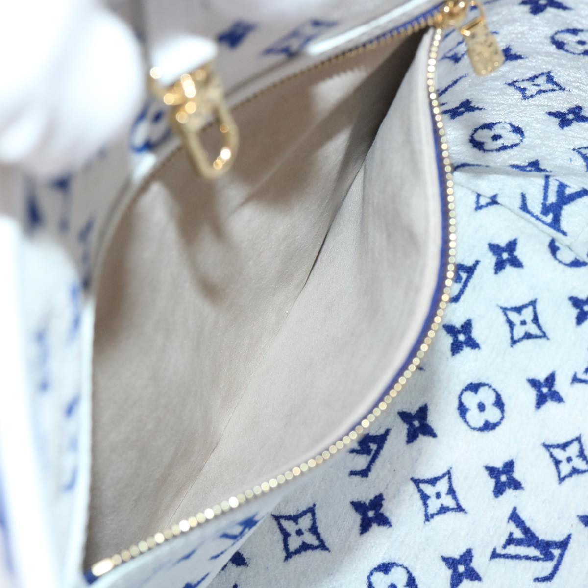 Louis Vuitton Neverfull MM Blue Leather Tote Bag