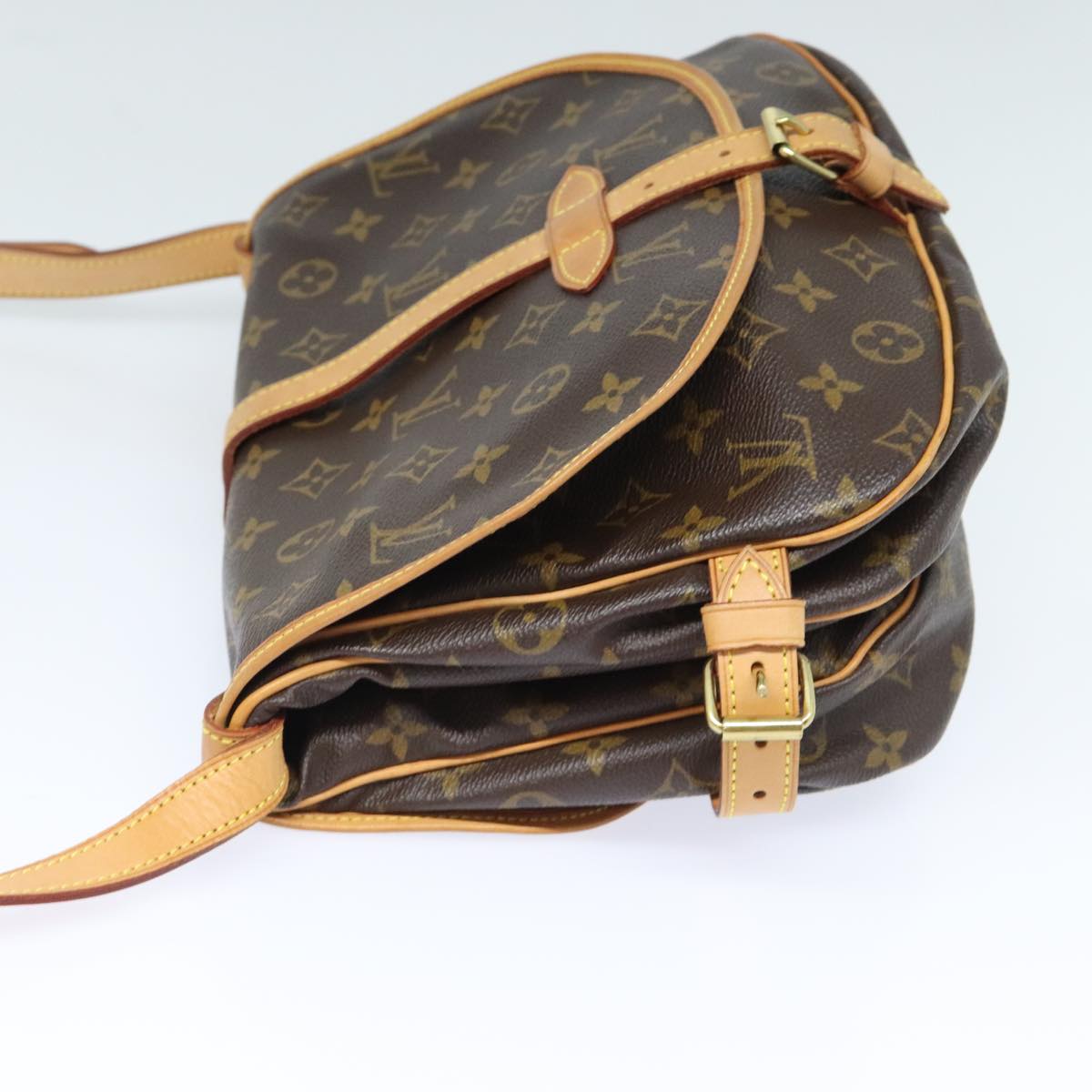 Louis Vuitton Saumur 30 Black Canvas Shoulder Bag