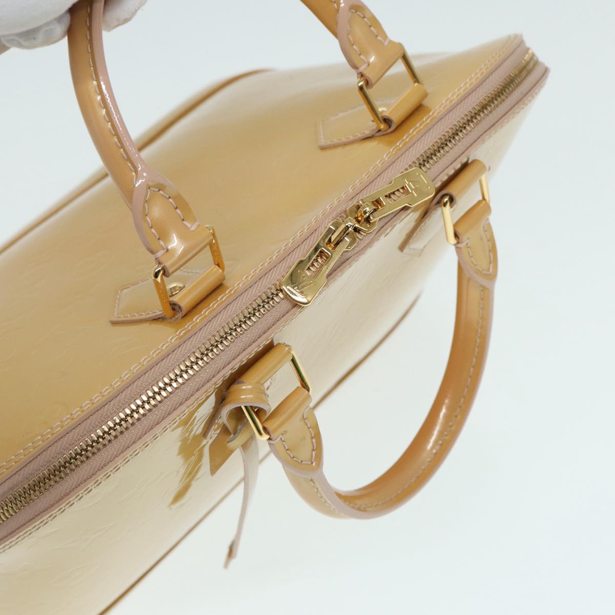 Louis Vuitton Alma Beige Patent Leather Hand Bag