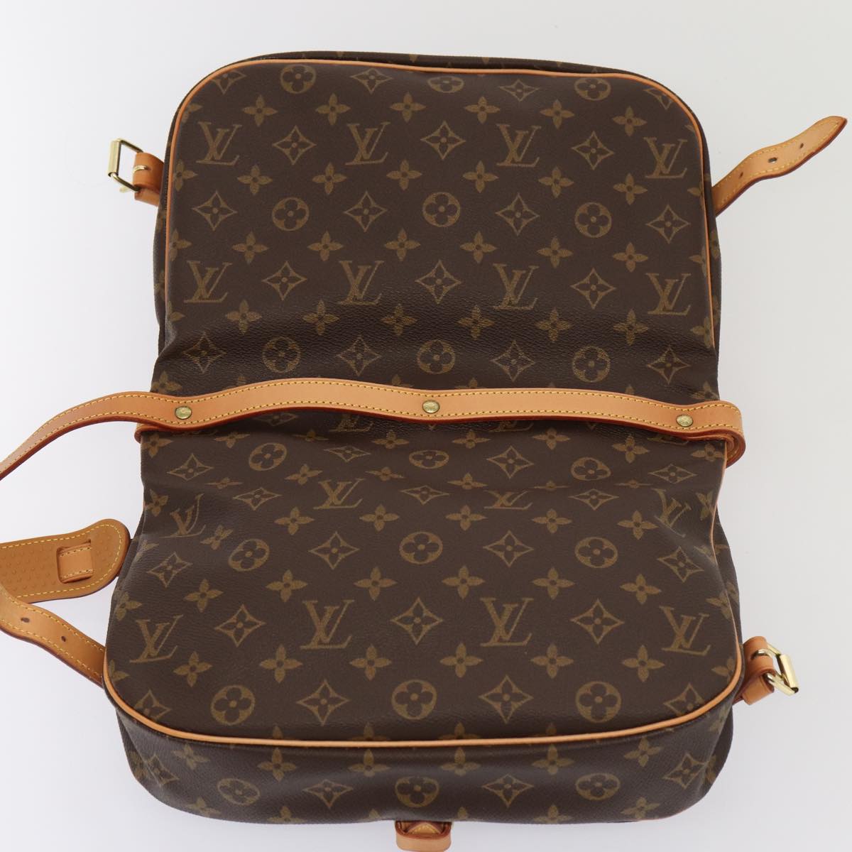 Louis Vuitton Saumur Brown Canvas Shoulder Bag