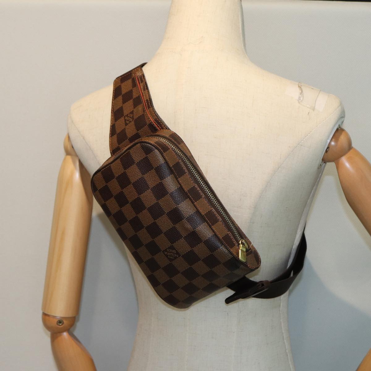 Louis Vuitton Geronimos Brown Canvas Shoulder Bag