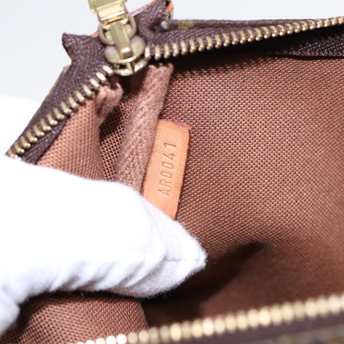 Louis Vuitton Pochette Accessoire Brown Canvas Clutch Bag