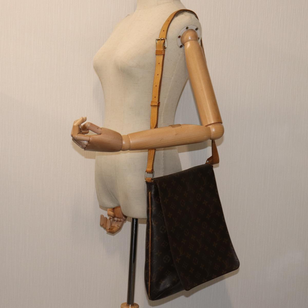 Louis Vuitton Musette Brown Canvas Shoulder Bag