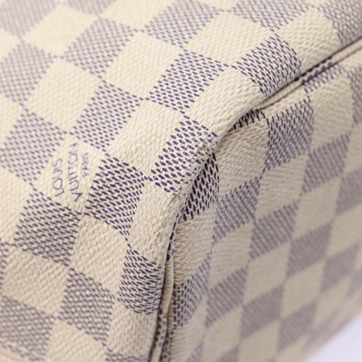 Louis Vuitton Neverfull MM White Canvas Tote Bag