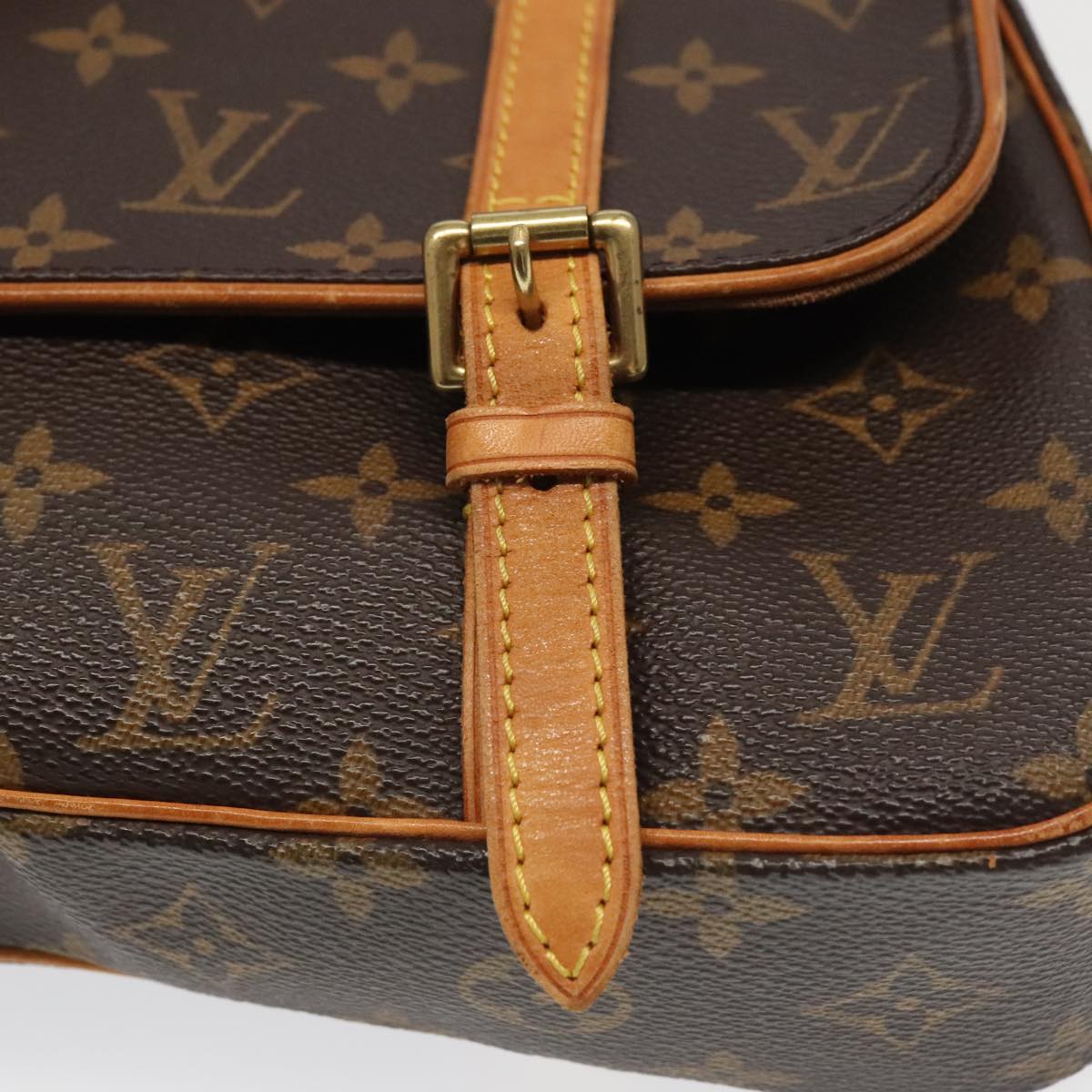 Louis Vuitton Marelle Brown Canvas Hand Bag