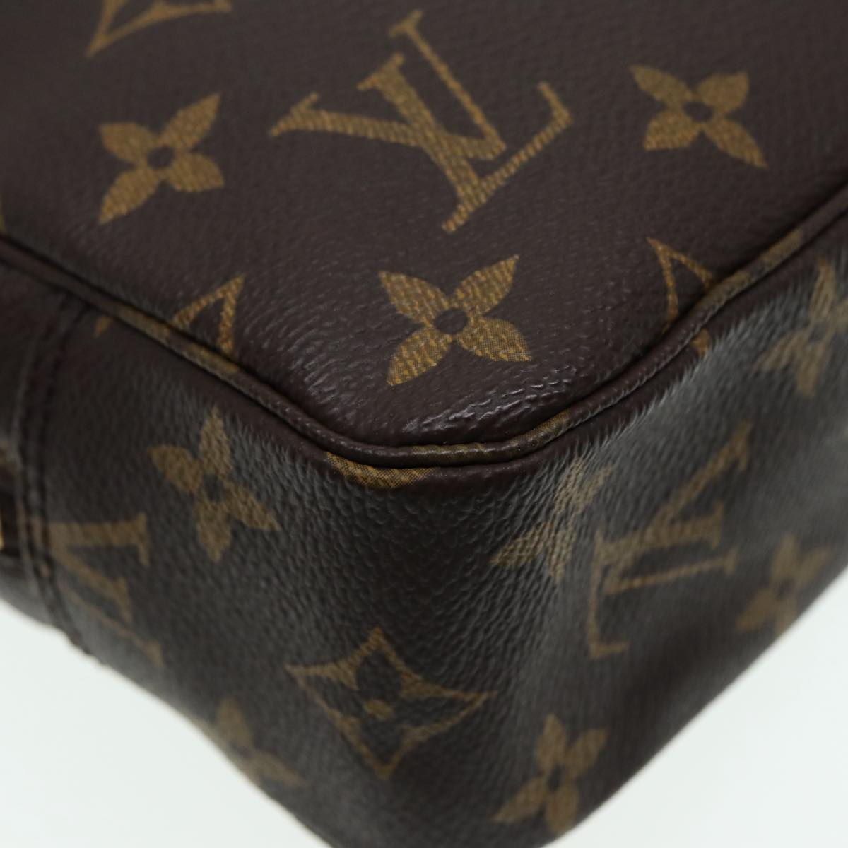 Louis Vuitton Truth Toilette 23 Brown Canvas Clutch Bag