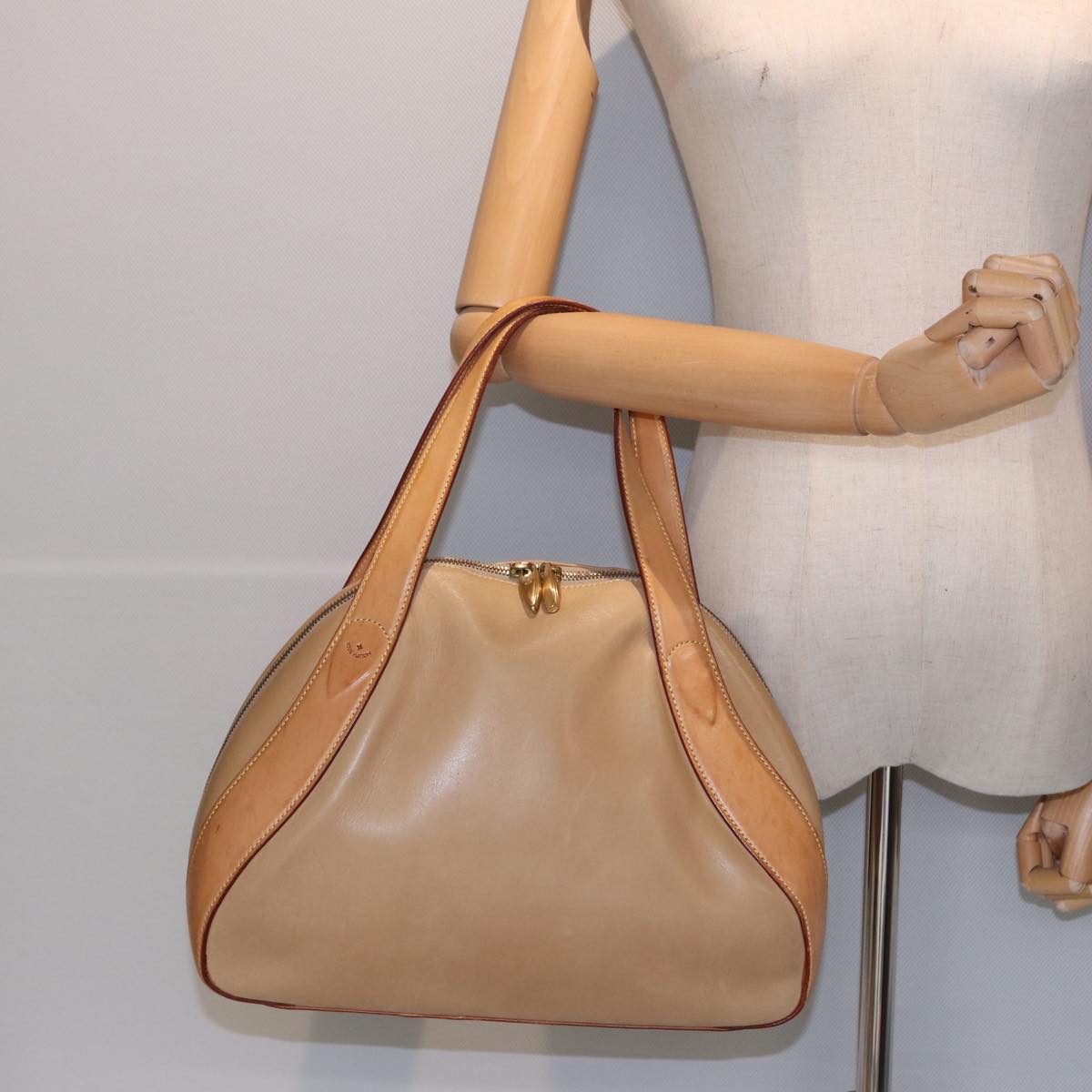 Louis Vuitton Normandy Beige Leather Hand Bag