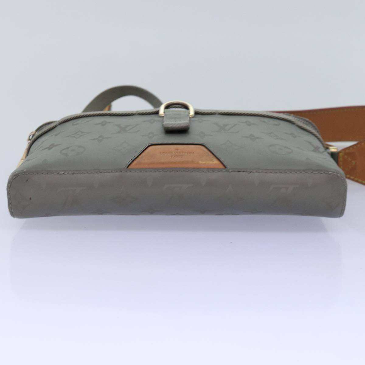 Louis Vuitton Messenger Grey Canvas Shoulder Bag