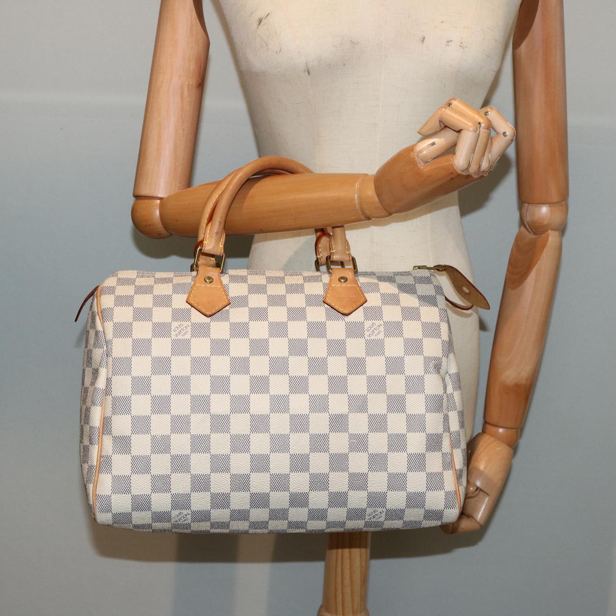 Louis Vuitton Speedy 30 White Canvas Hand Bag