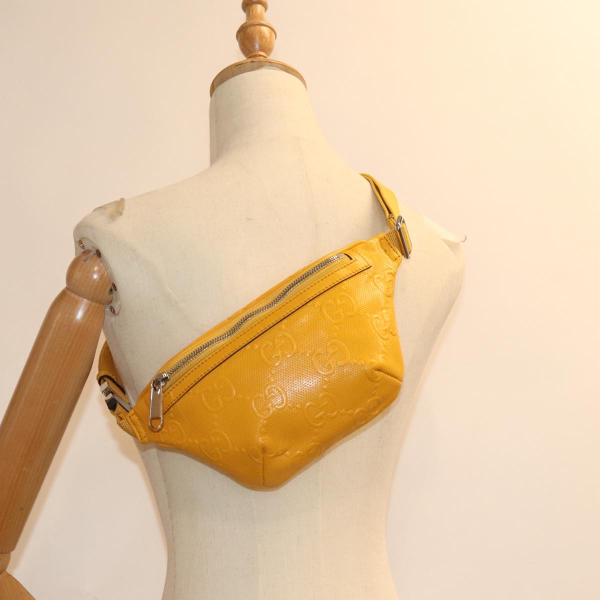 Gucci GG Jumbo Yellow Leather Shoulder Bag