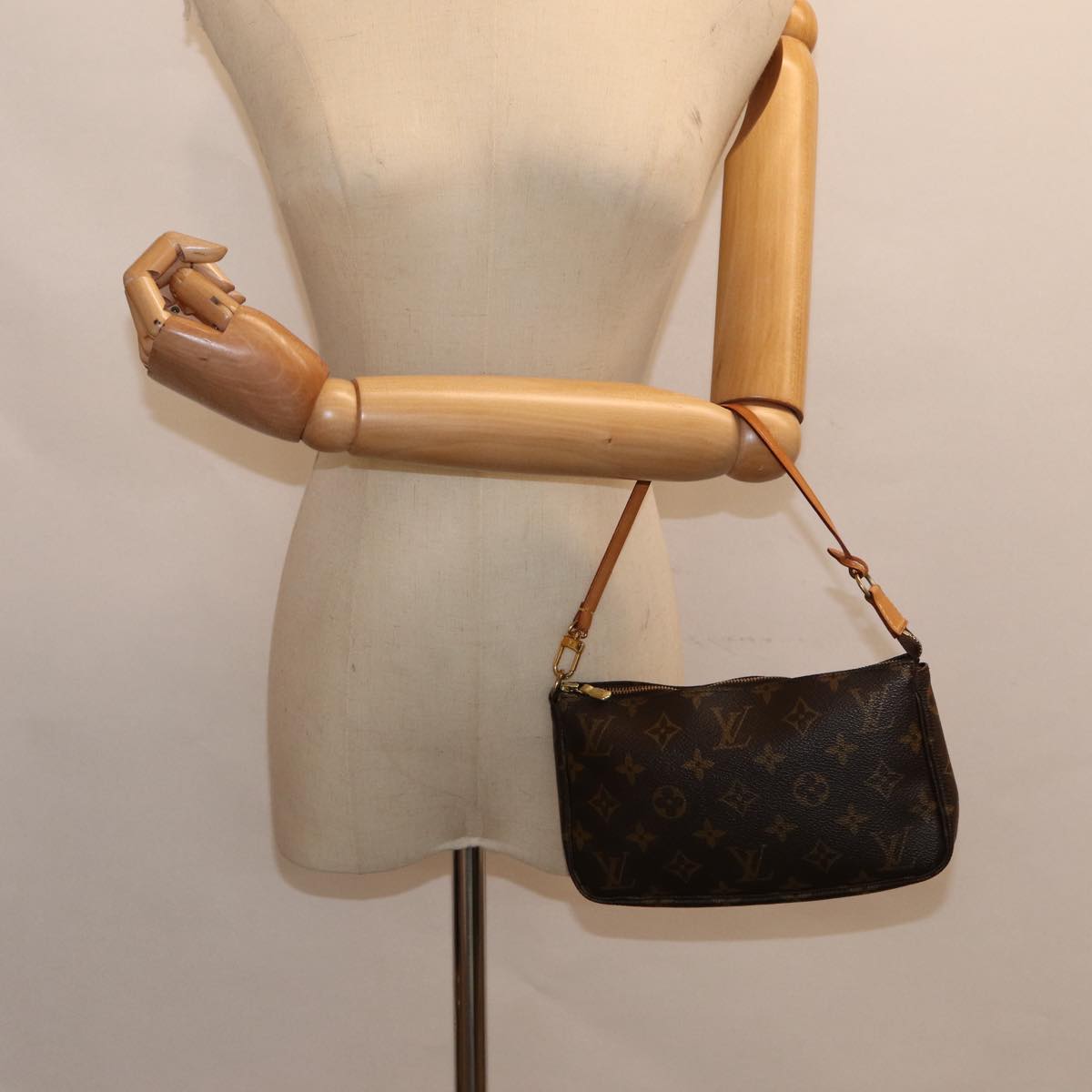 Louis Vuitton Pochette Accessoire Brown Canvas Clutch Bag